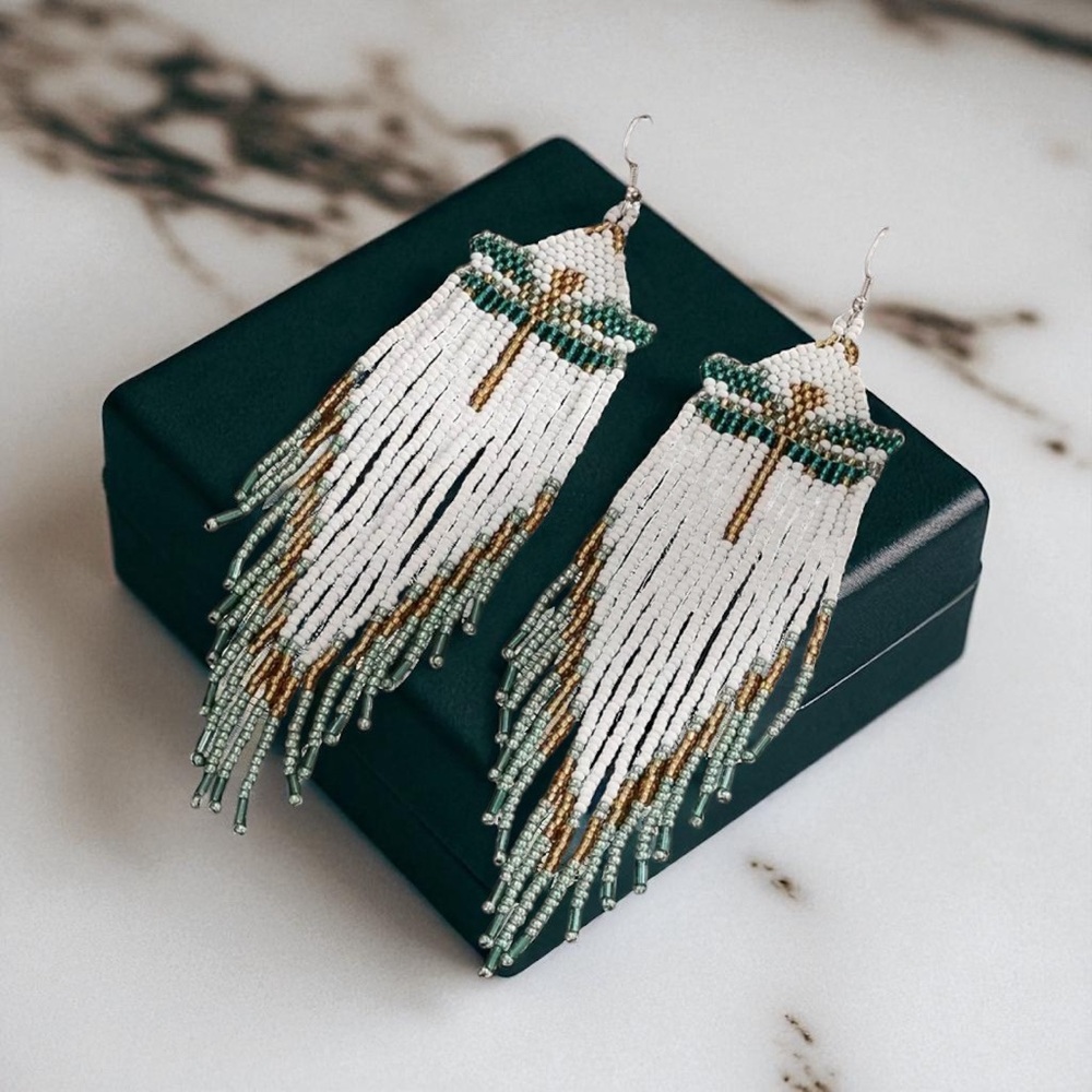 Dragonfly in Flight Beaded Tassel Earrings in White and Green. New.